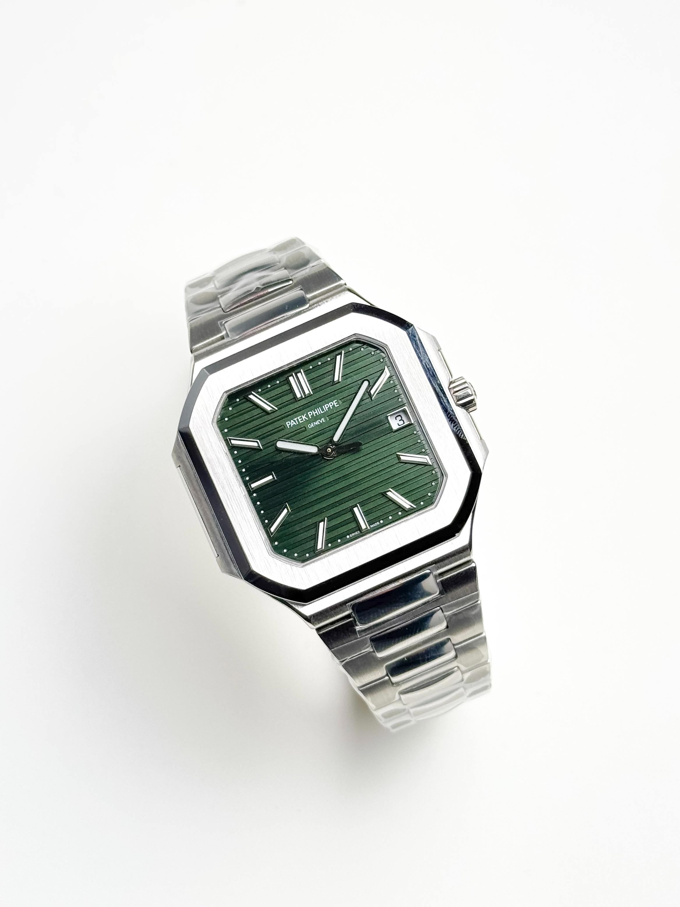 PATEK PHILIPPE CUBITOS STAINLESS STEEL GREEN DIAL