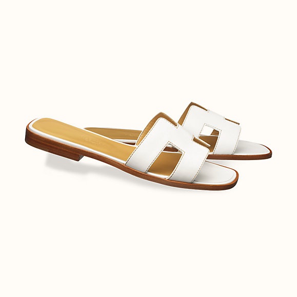 Hermes Women Oran Sandal Patent Calfskin Iconic &#8220;H&#8221;-White
