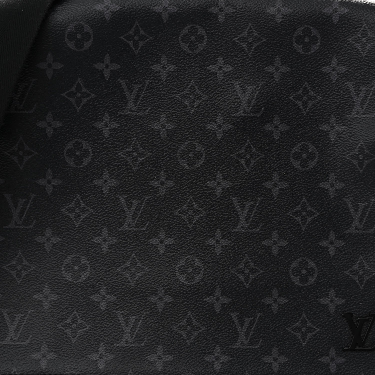 LOUIS VUITTON Monogram Eclipse District MM
