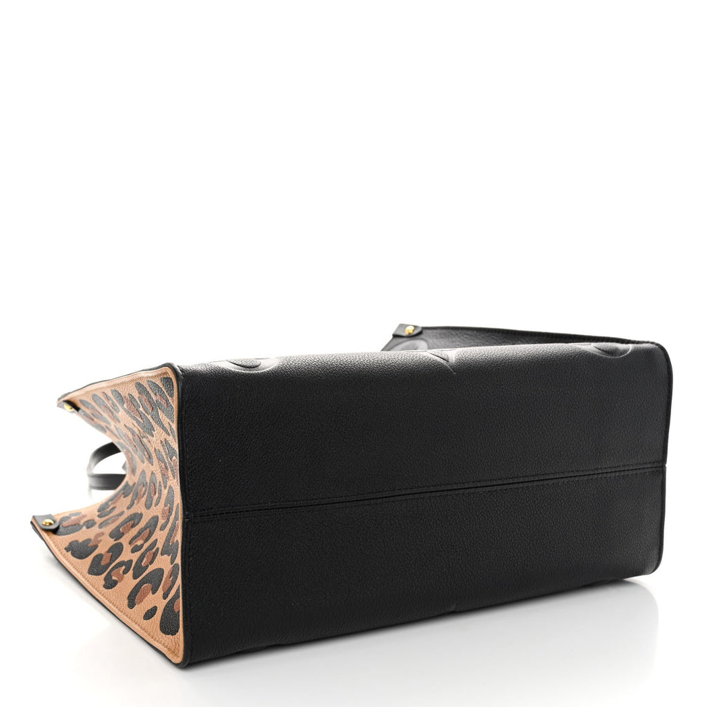 LOUIS VUITTON Empreinte Monogram Giant Wild At Heart Onthego MM Black