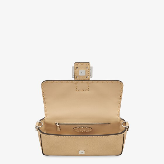 Fendi Baguette - Beige Selleria bag with oversized topstitching