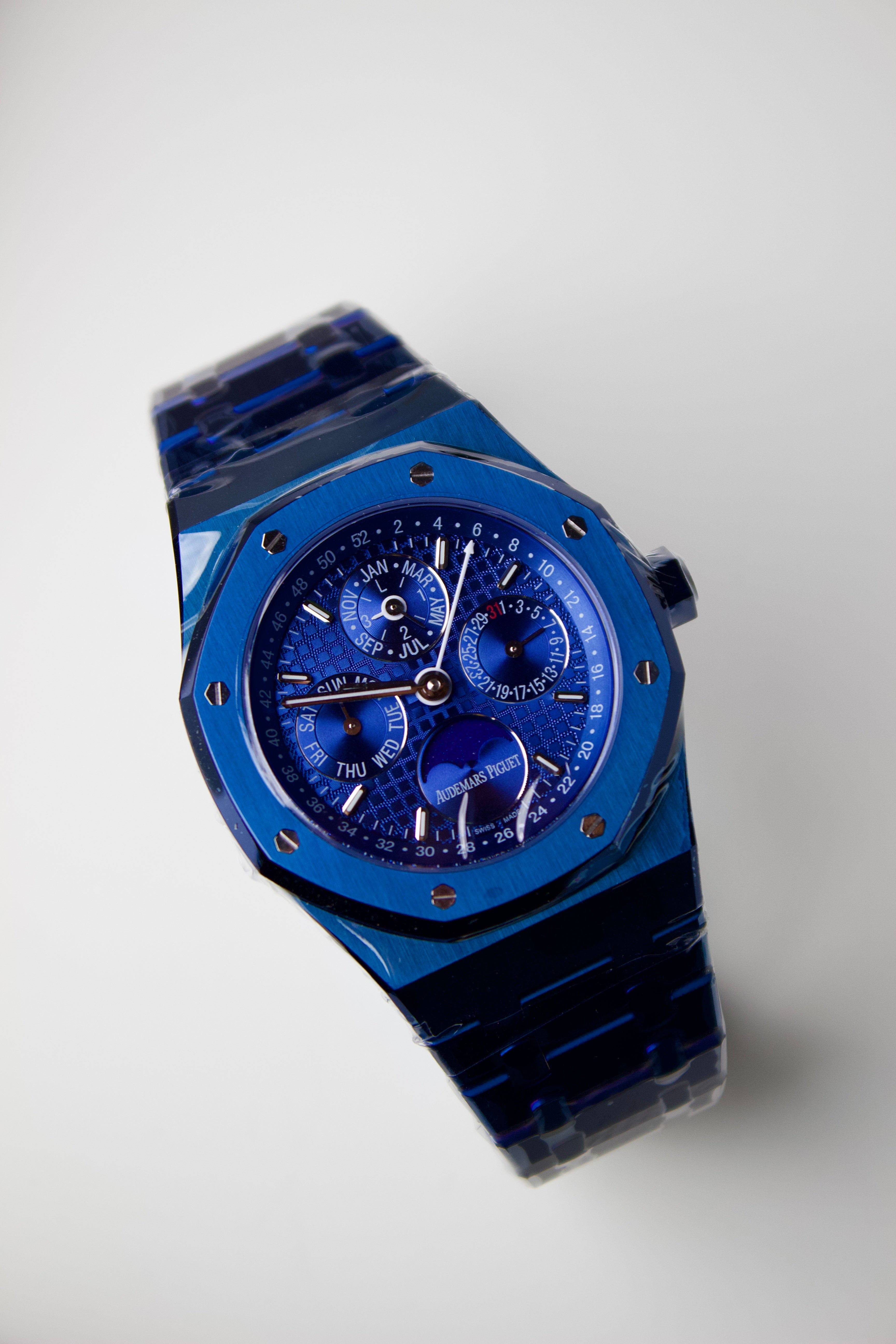 AUDEMARS PIGUET ROYAL OAK PERPETUAL CALENDAR CERAMIC BLUE TAPISSERIE