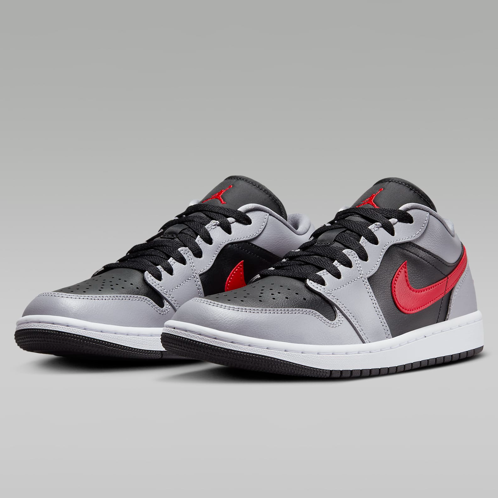 Air Jordan 1 Low  Shoes