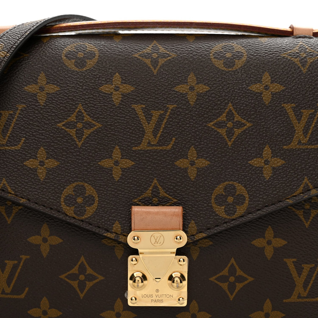 LOUIS VUITTON Monogram Pochette Metis