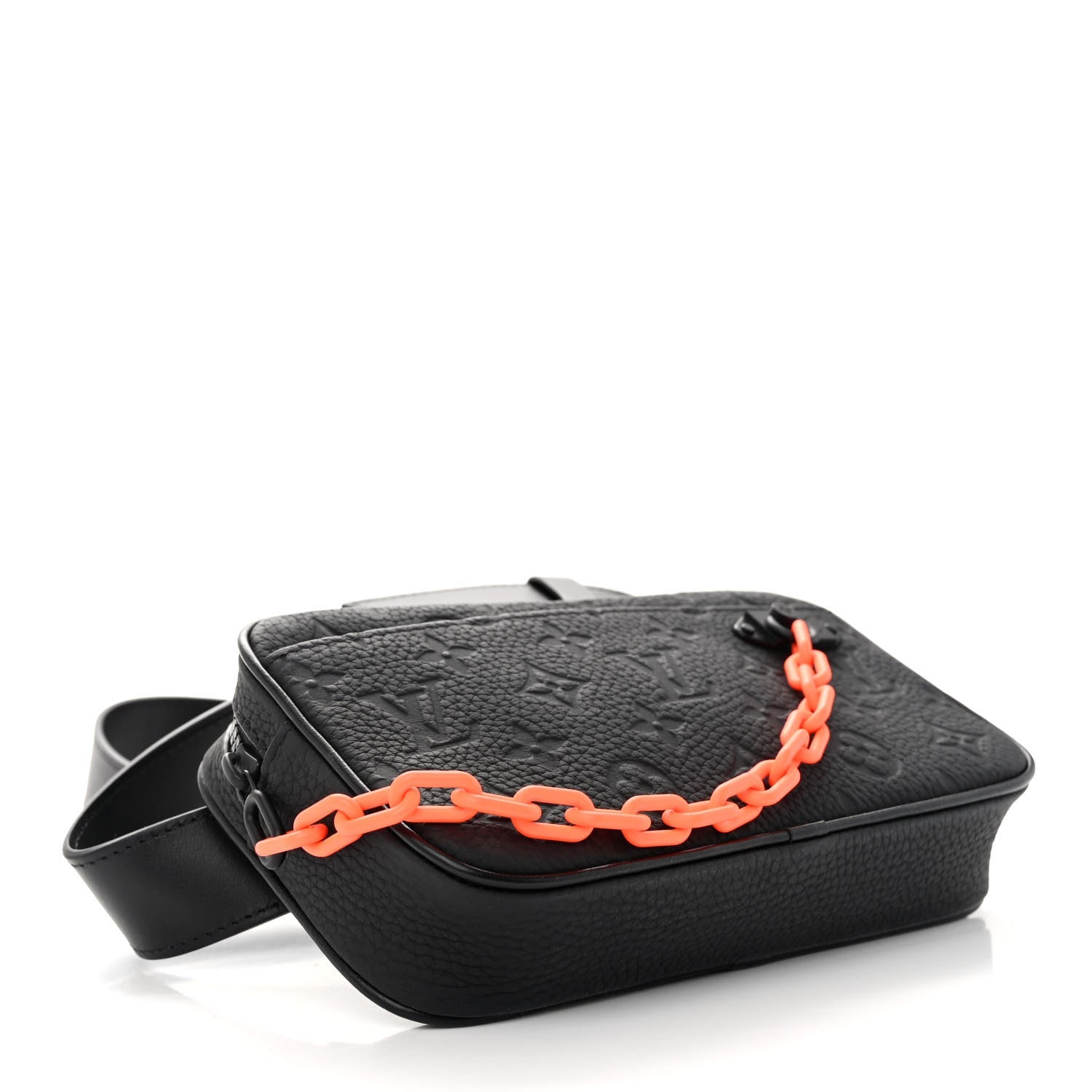 LOUIS VUITTON Taurillon Monogram Uniformes Solar Ray Soft Pochette Volga Belt Bag Black