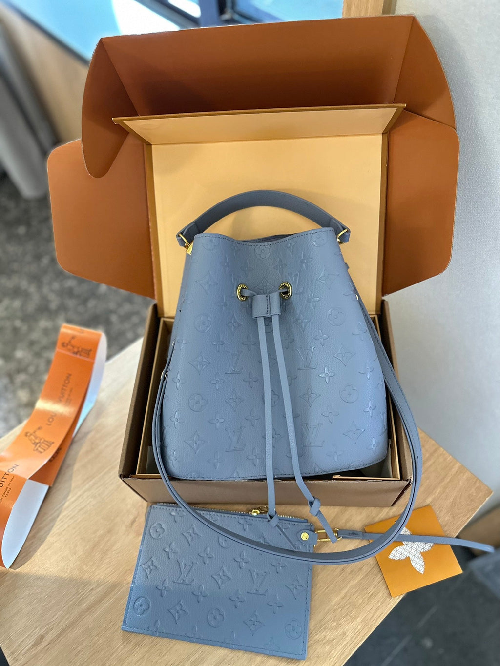 LOUIS VUITTON EMPREINTE MONOGRAM GIANT BY THE POOL NEONOE BB SUMMER BLUE