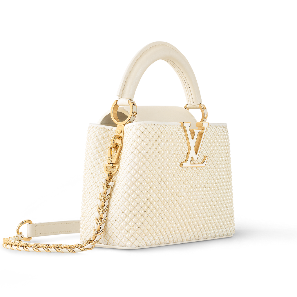 LOUIS VUITTON Capucines BB Golden yellow