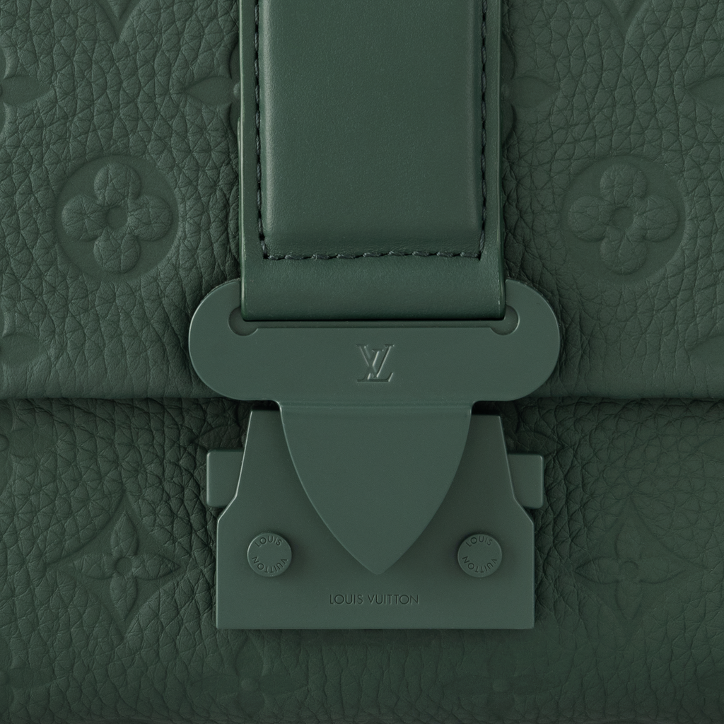 Louis Vuitton S-Cape Messenger green