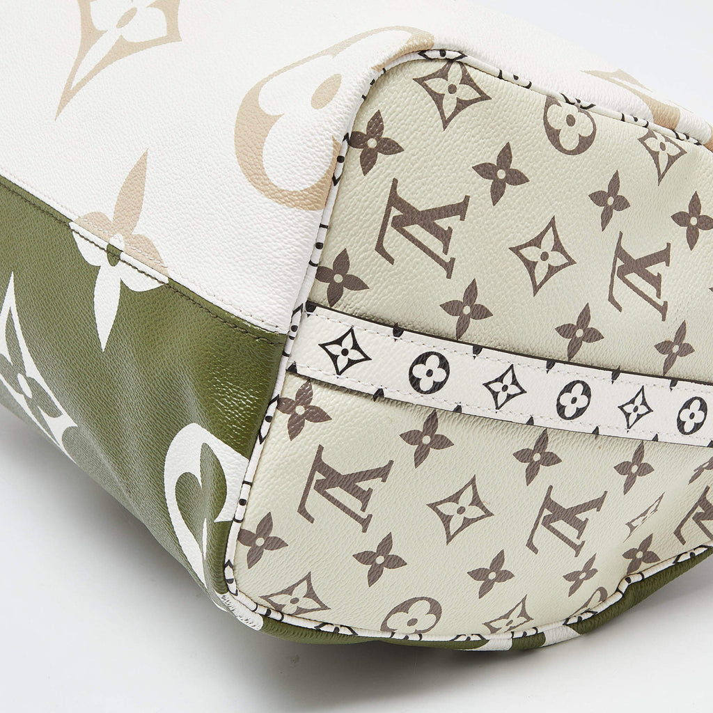 Louis Vuitton Kaki_Beige Monogram Giant Canvas Speedy Bandouliere