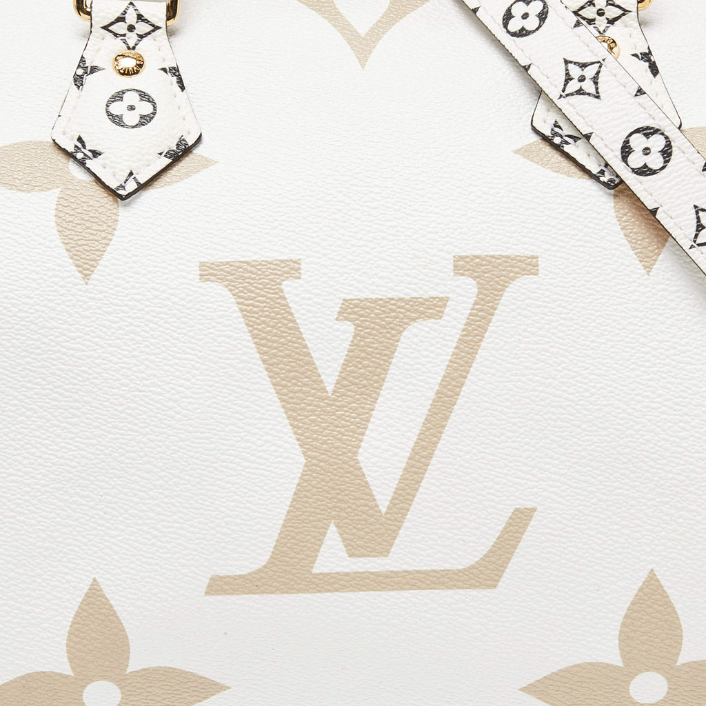 Louis Vuitton Kaki_Beige Monogram Giant Canvas Speedy Bandouliere