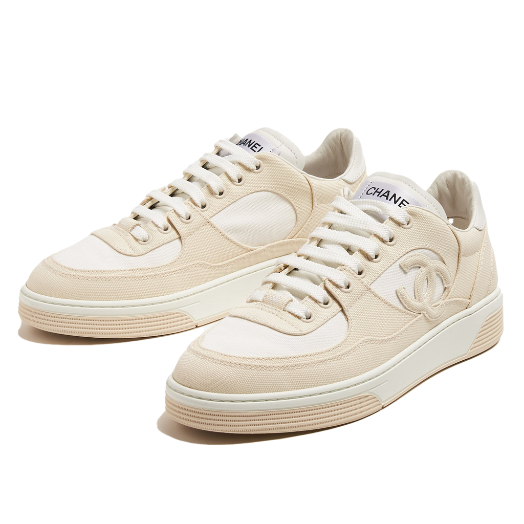 Chanel Pre-Loved CC Logo sneakers for Women - Beige